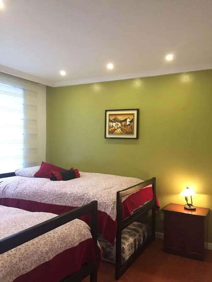 Fontana: Location + Pool Apartment Quito